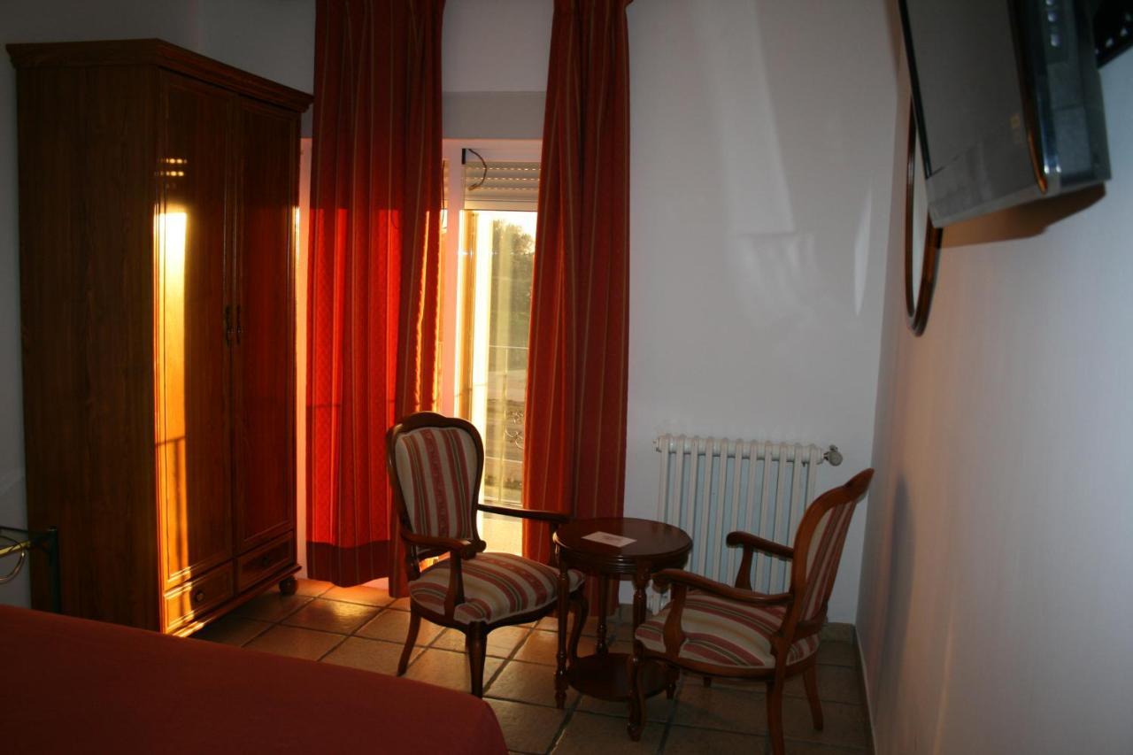 Mirador Del Ermitage Hotell La Bañeza Eksteriør bilde