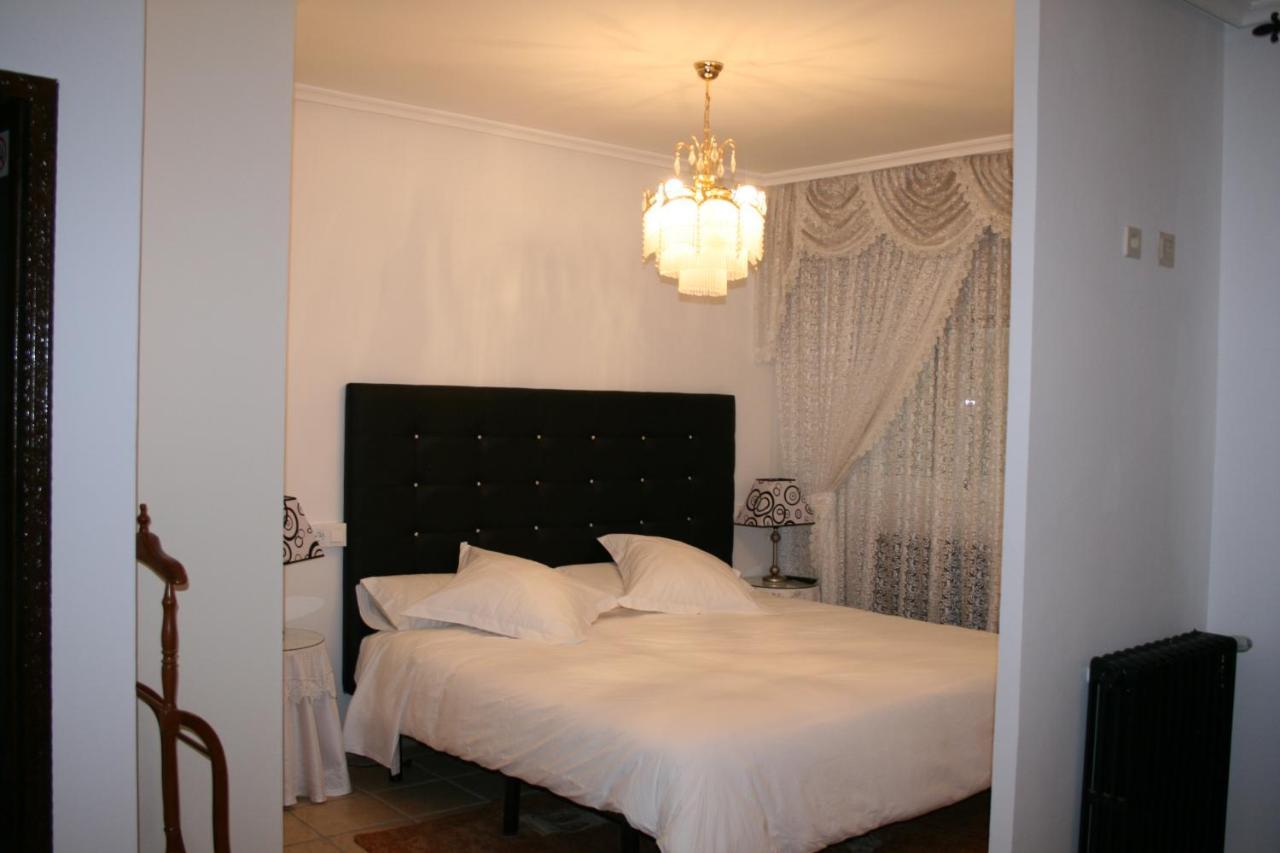 Mirador Del Ermitage Hotell La Bañeza Eksteriør bilde